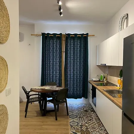 Apartmán Thyamis Tirana