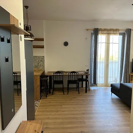 Apartment Thyamis *